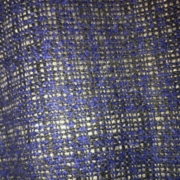 Trina Turk size 6 tweed jacket‎ Hook & eye closure’s faux fur cuff - Picture 7 of 7